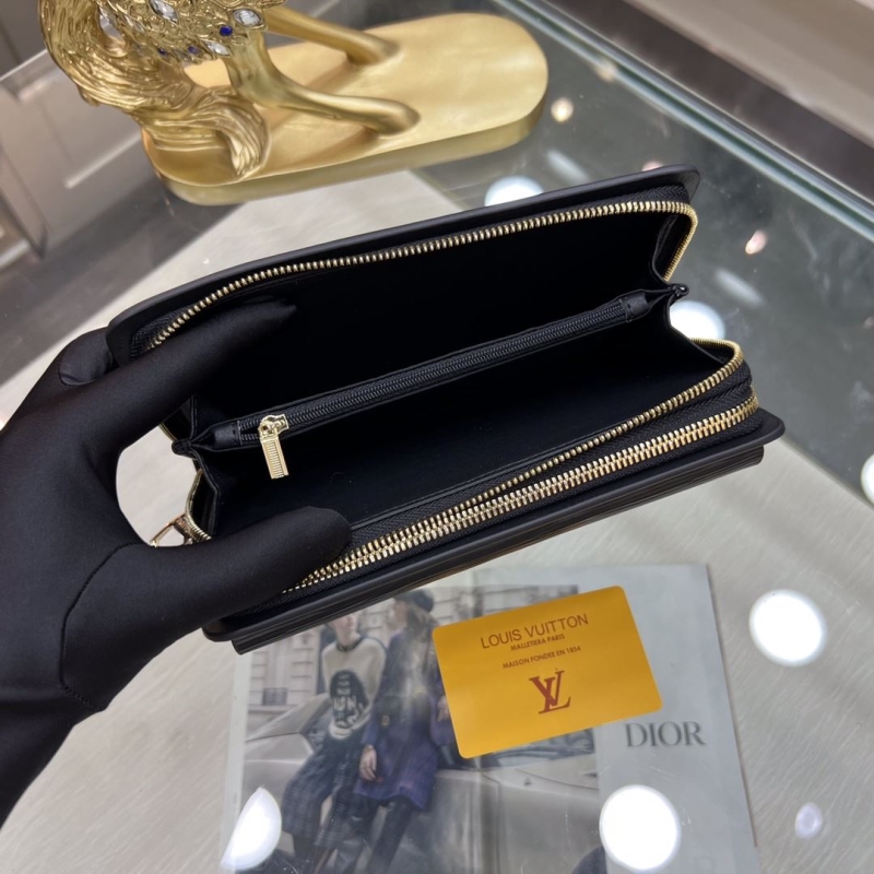 LV Clutch Bags